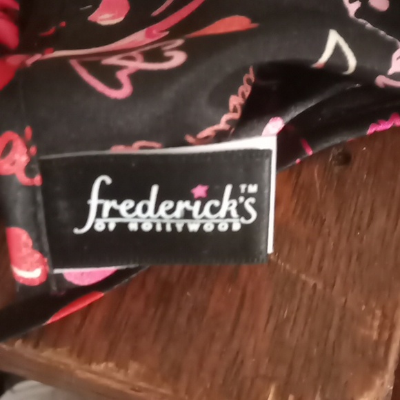 2 piece fredericks of Hollywood  Lingerie set. Sz M. - Picture 4 of 5